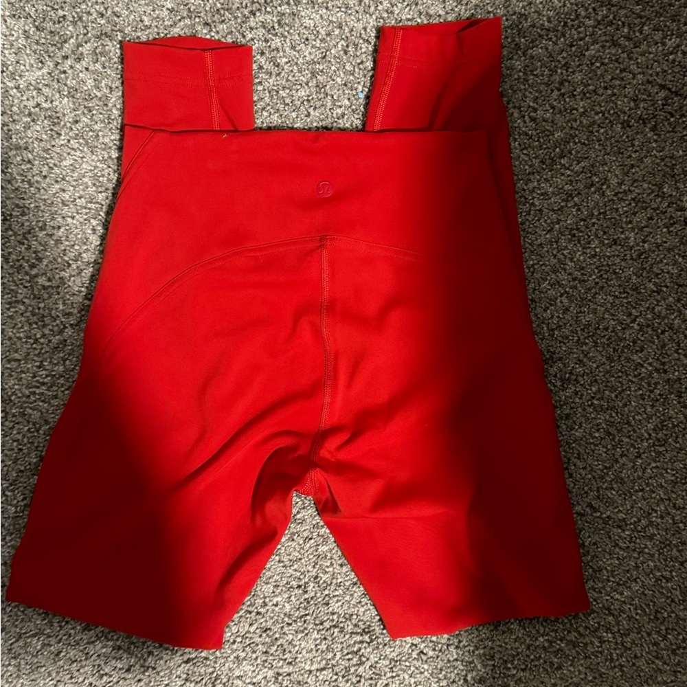 Lulu leggings size 4